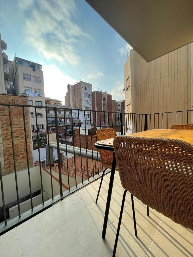 Apartamento Bonito Piso Cerca Del Campo De Futbol De Barcelona L'Hospitalet de Llobregat Exterior foto